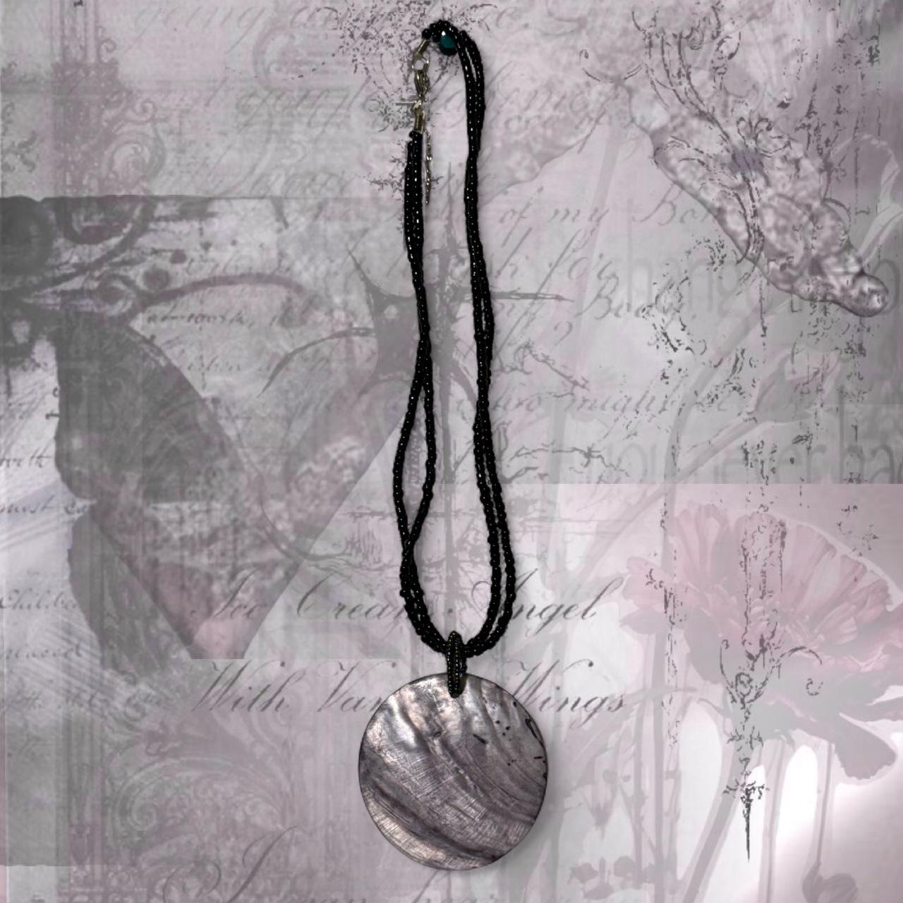 Women's Necklace - Silver/Multi – Silver shell pe… - image 1