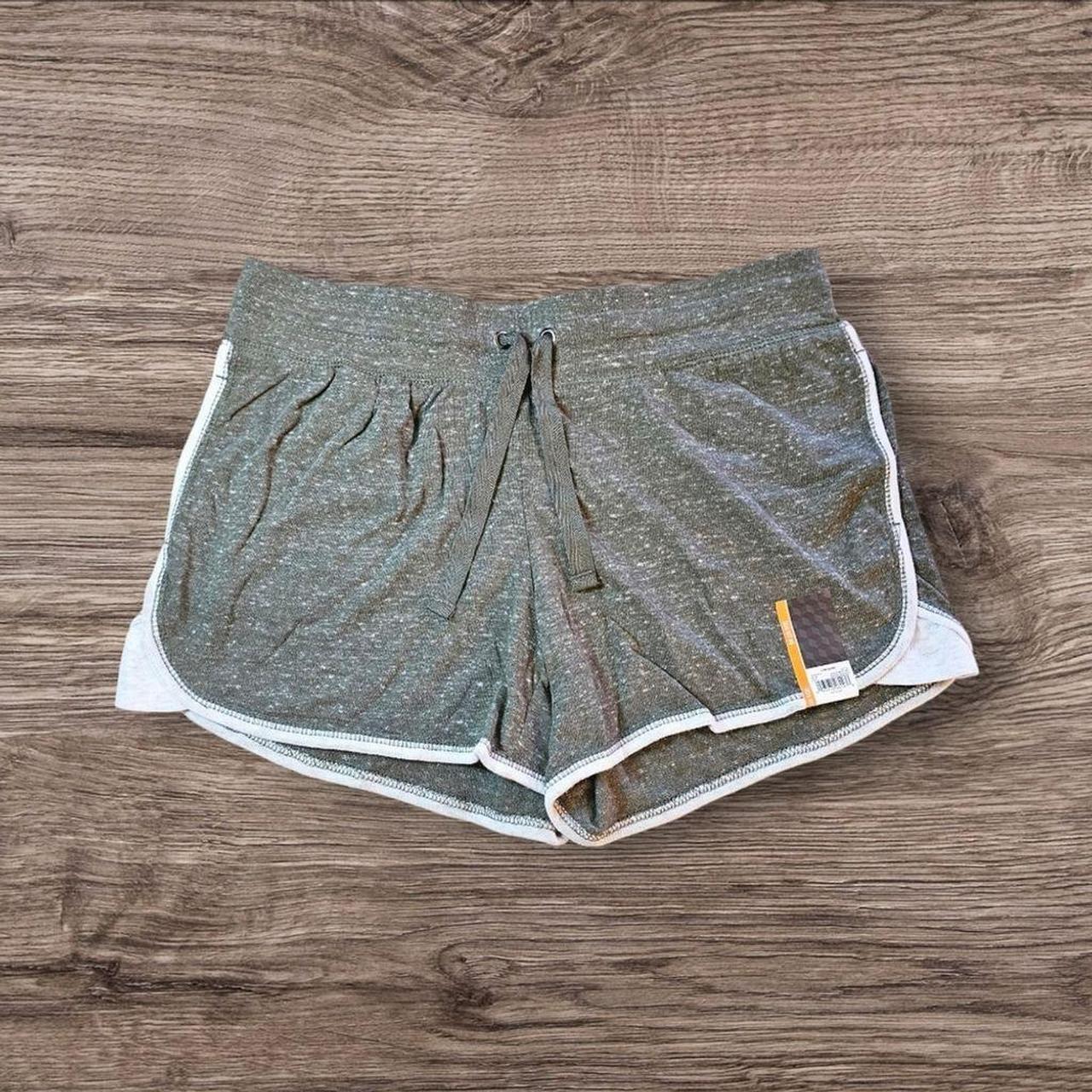 Athletic Works Women Gym Shorts Size M Green. Depop