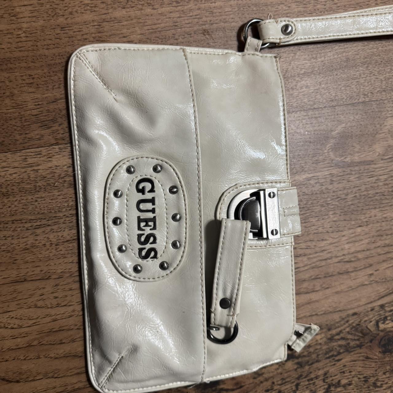 item listed by shoevker1