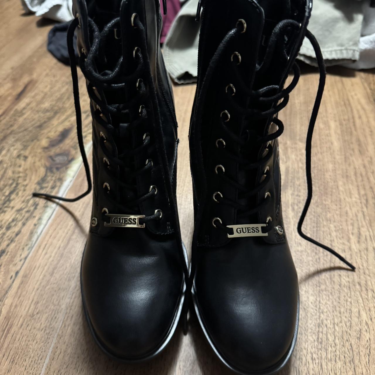 item listed by shoevker1