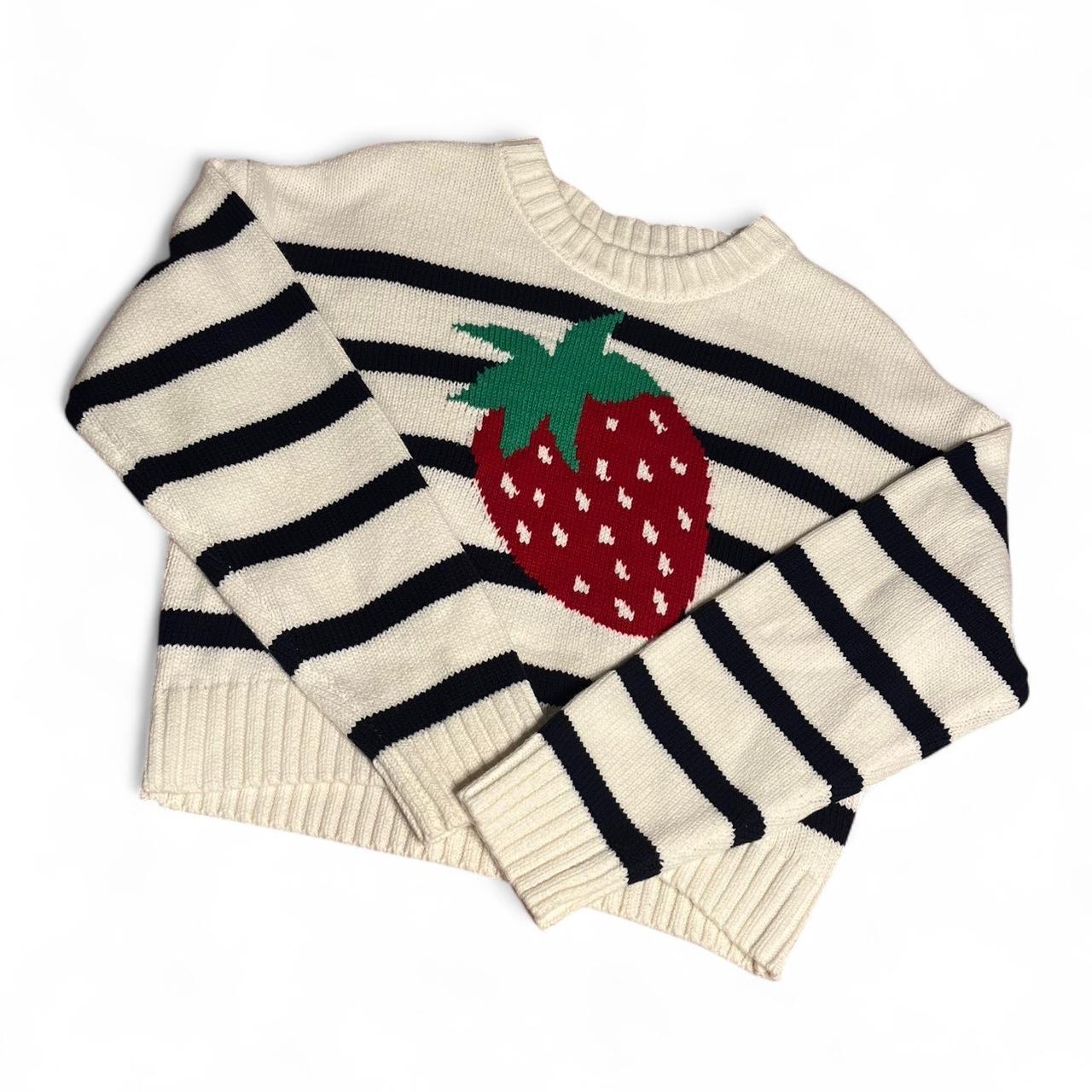 item listed by samaraaa_t