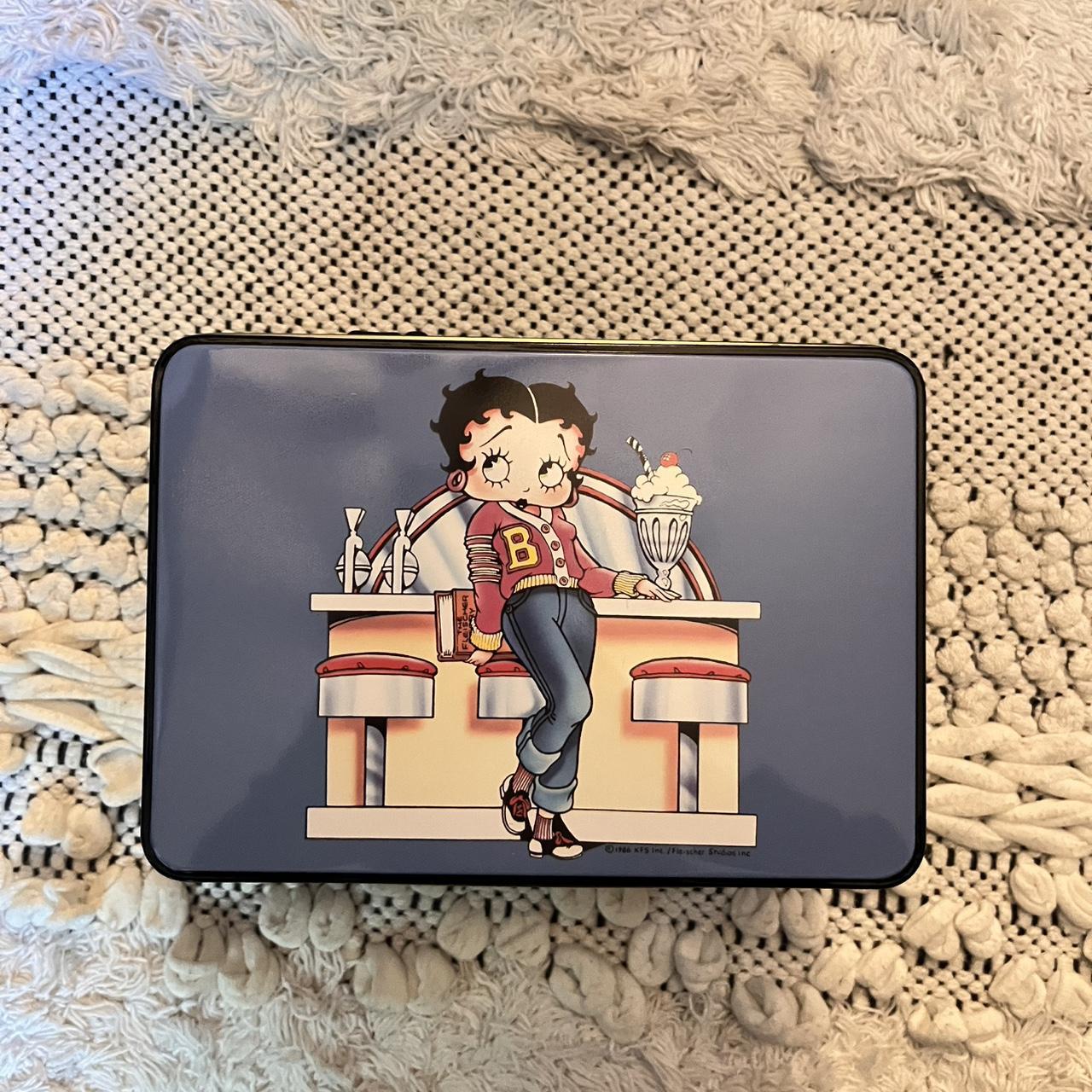 item listed by emothrifts