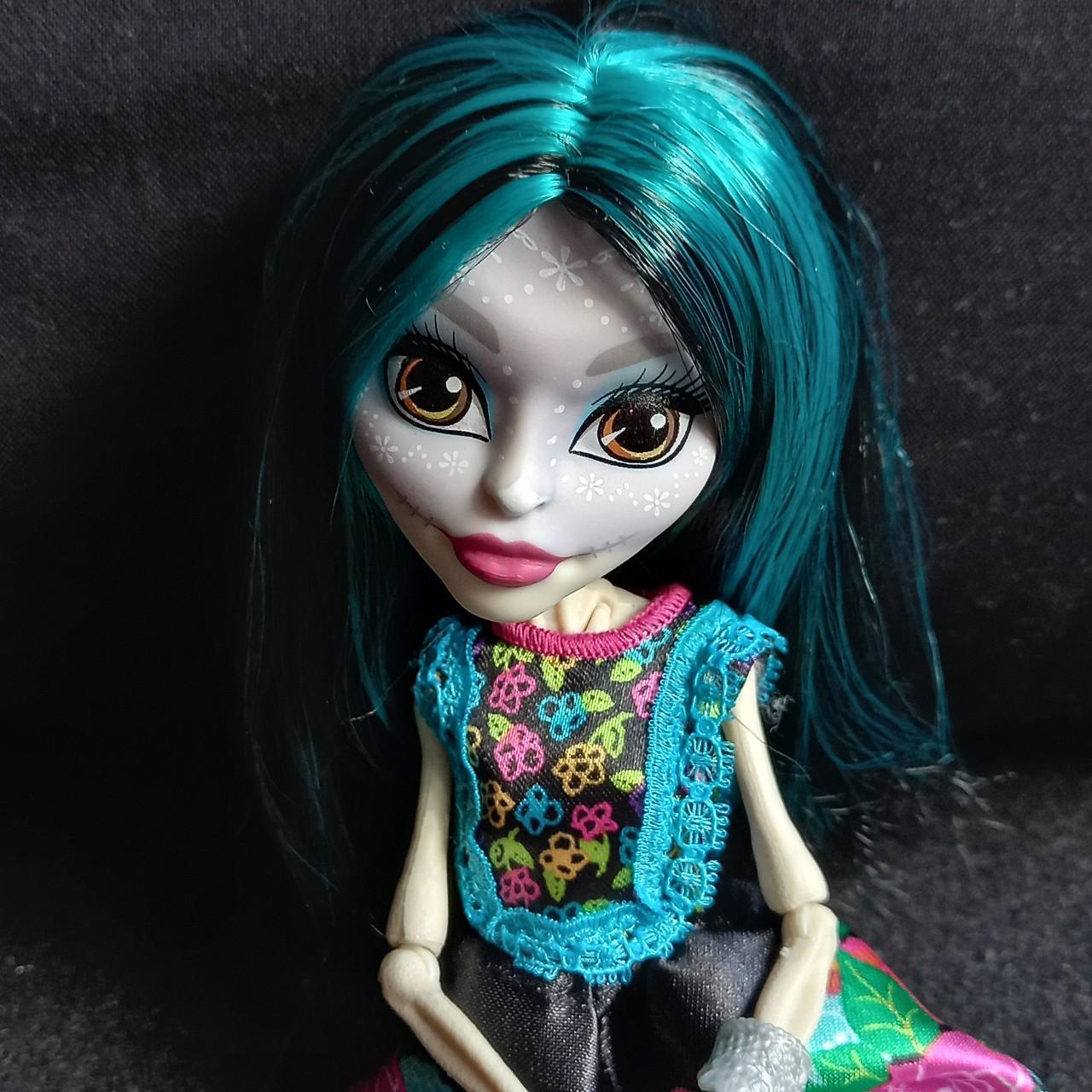 Reduced! Monster High collector's edition dia de Las... - Depop