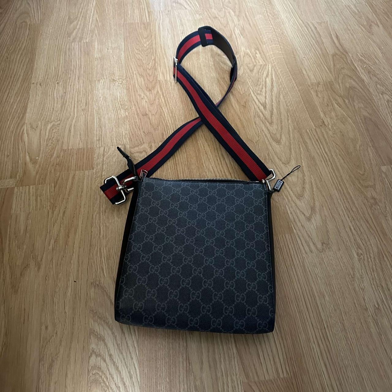 Gucci messenger bag discount large