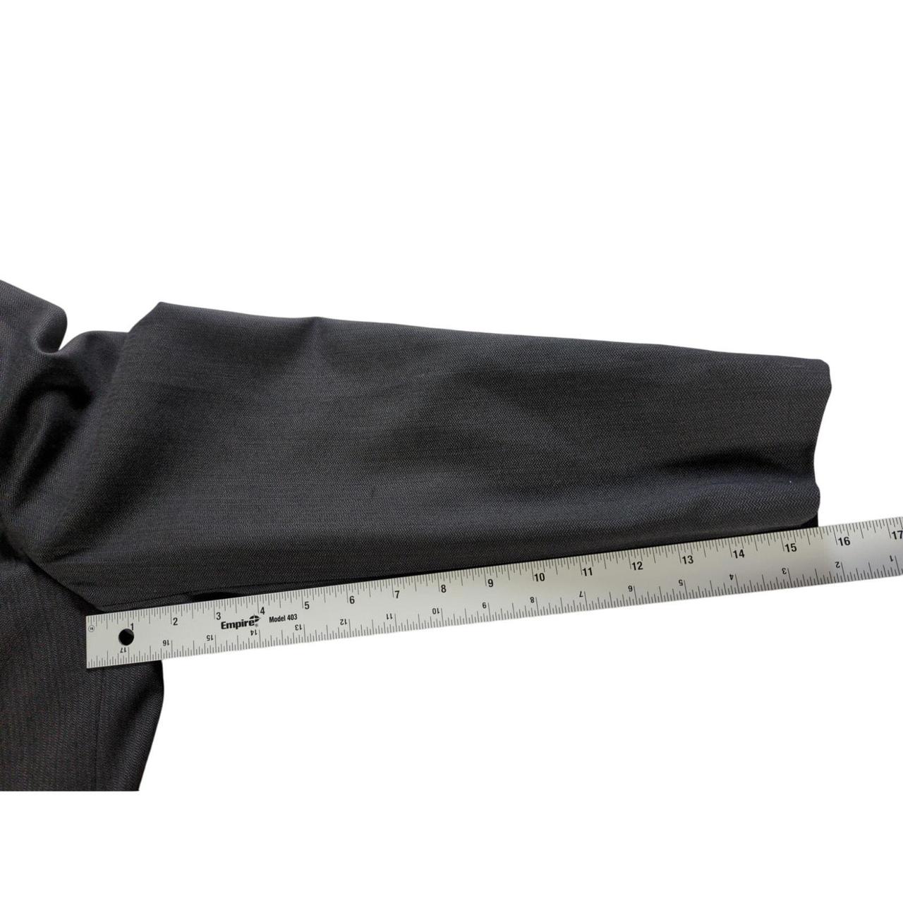 Albert Nipon Men's Tailored jacket - Grey – This … - image 7