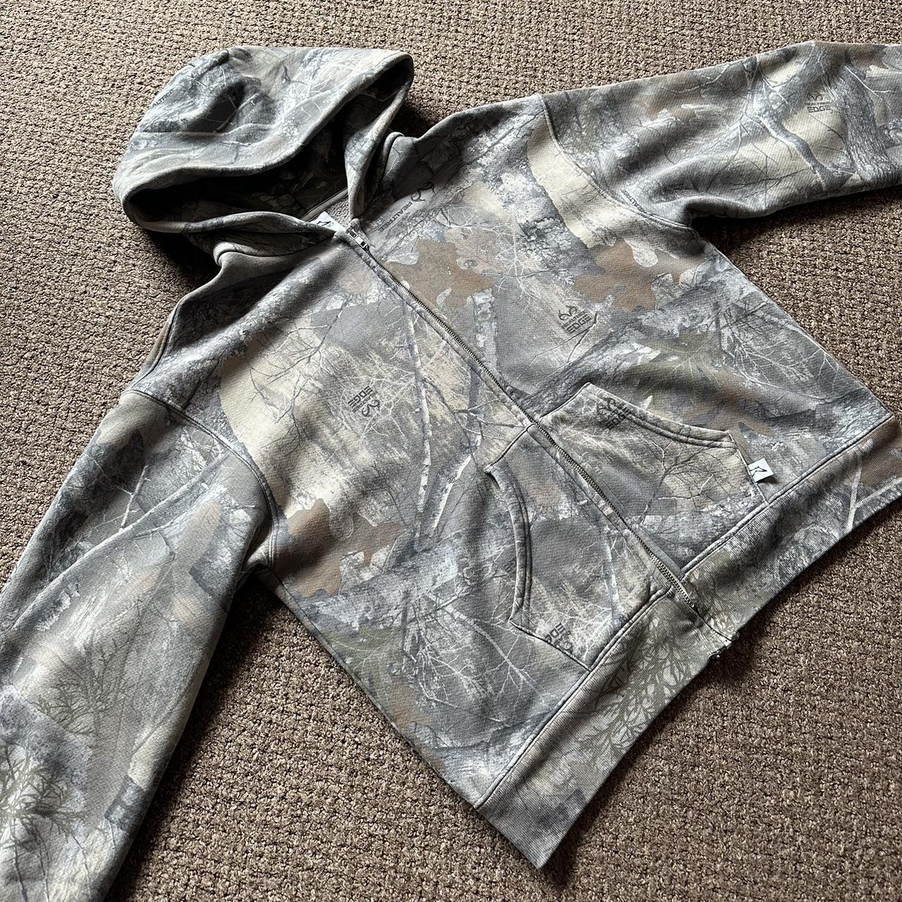 AKIMBO ZIP-UP HOODIE - REALTREE®... - Depop