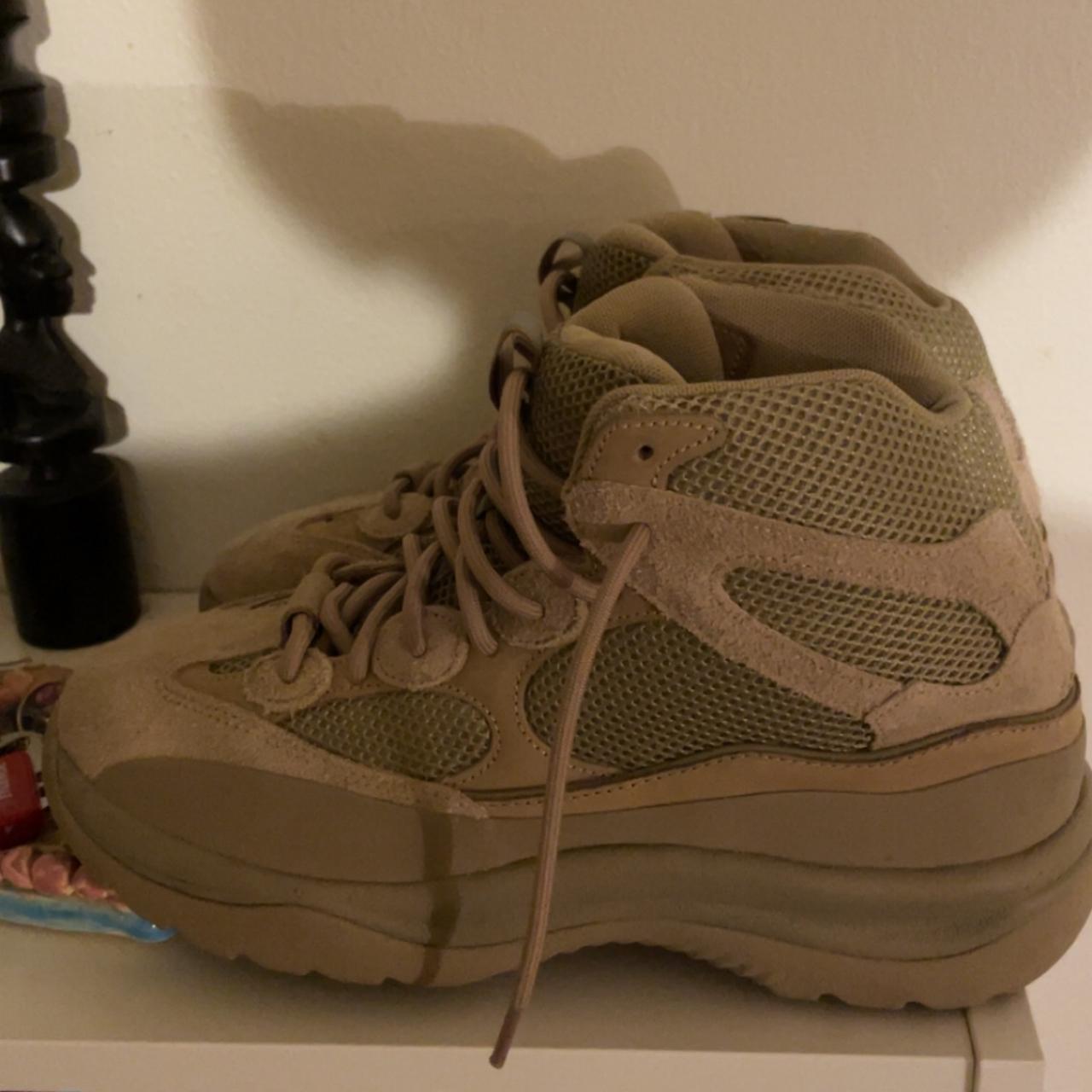yeezy boot rock