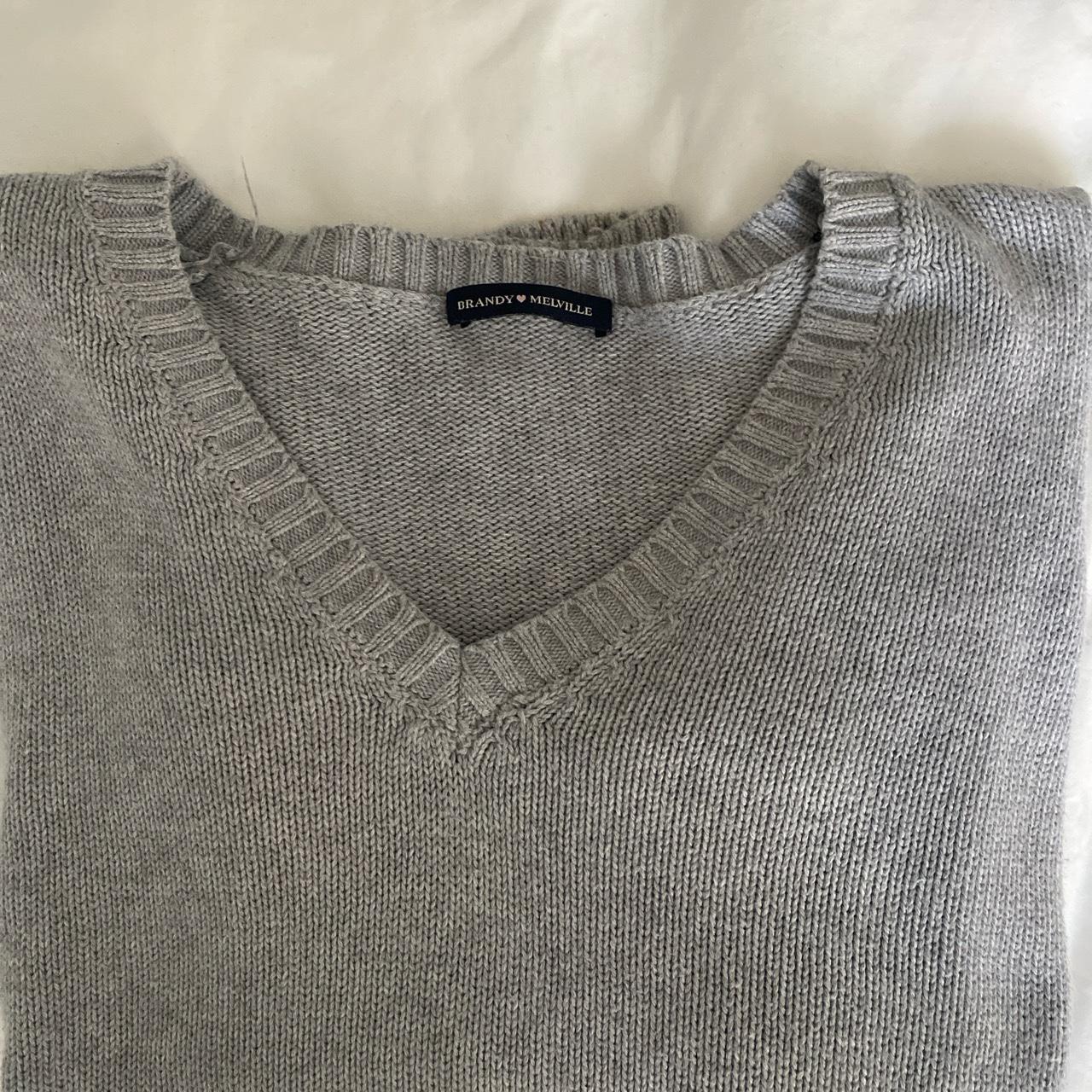 Grey knit Brandy Melville jumper // one size //... - Depop