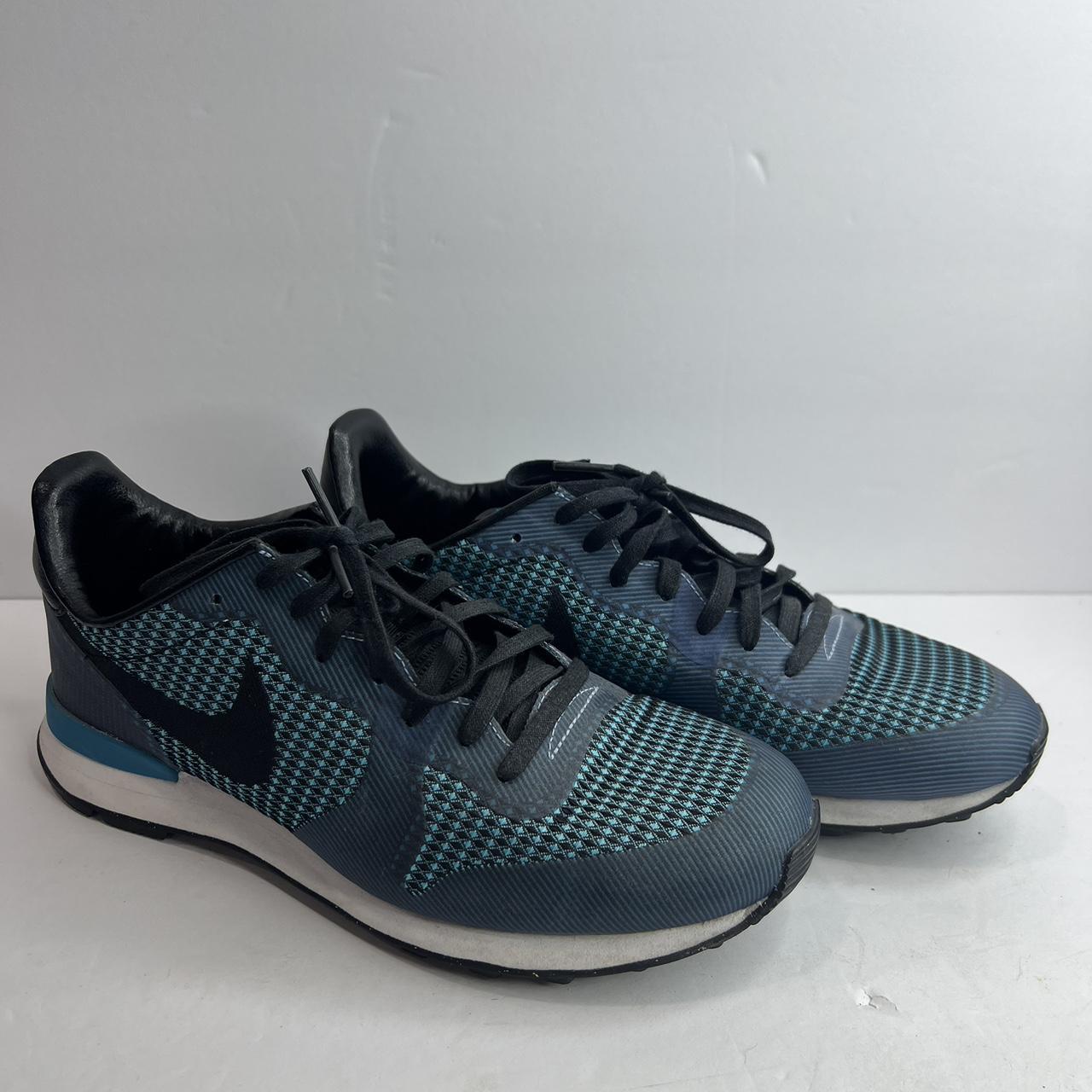nike internationalist blue womens