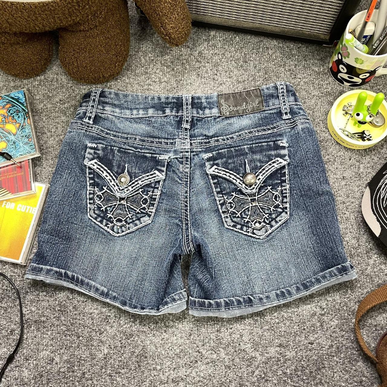 item listed by snottopic
