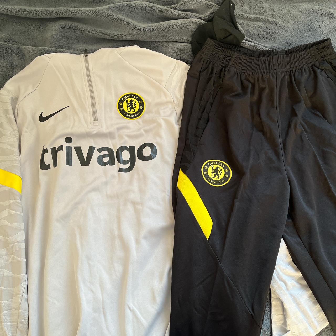 aerolayer hooded running jacket