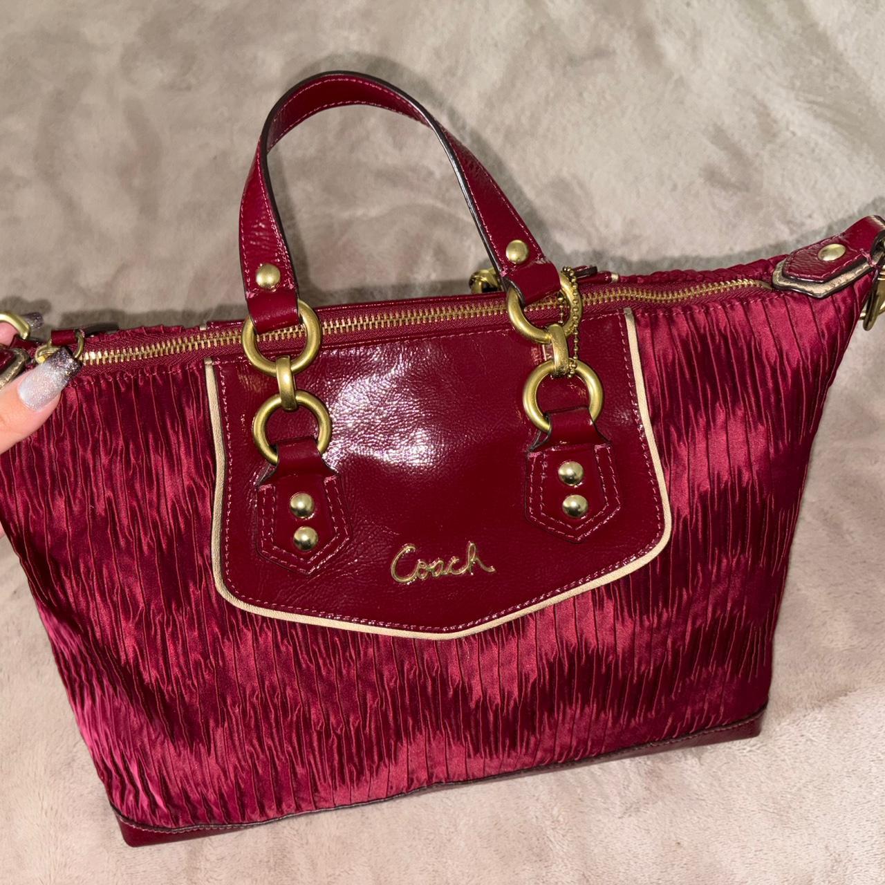 item listed by theredvault