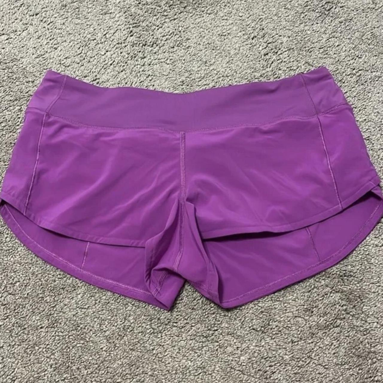 RARE Lululemon Speed Up store Short *2.5