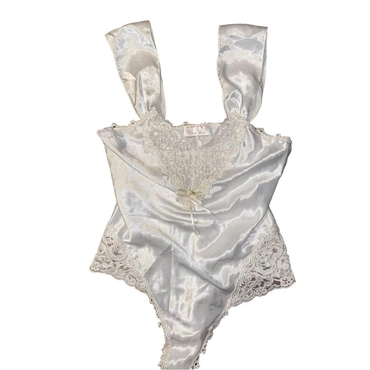 item listed by misfitcollabaz