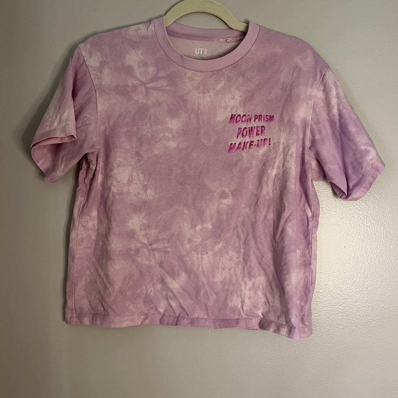 UNIQLO Women's Pink T-shirt | Depop