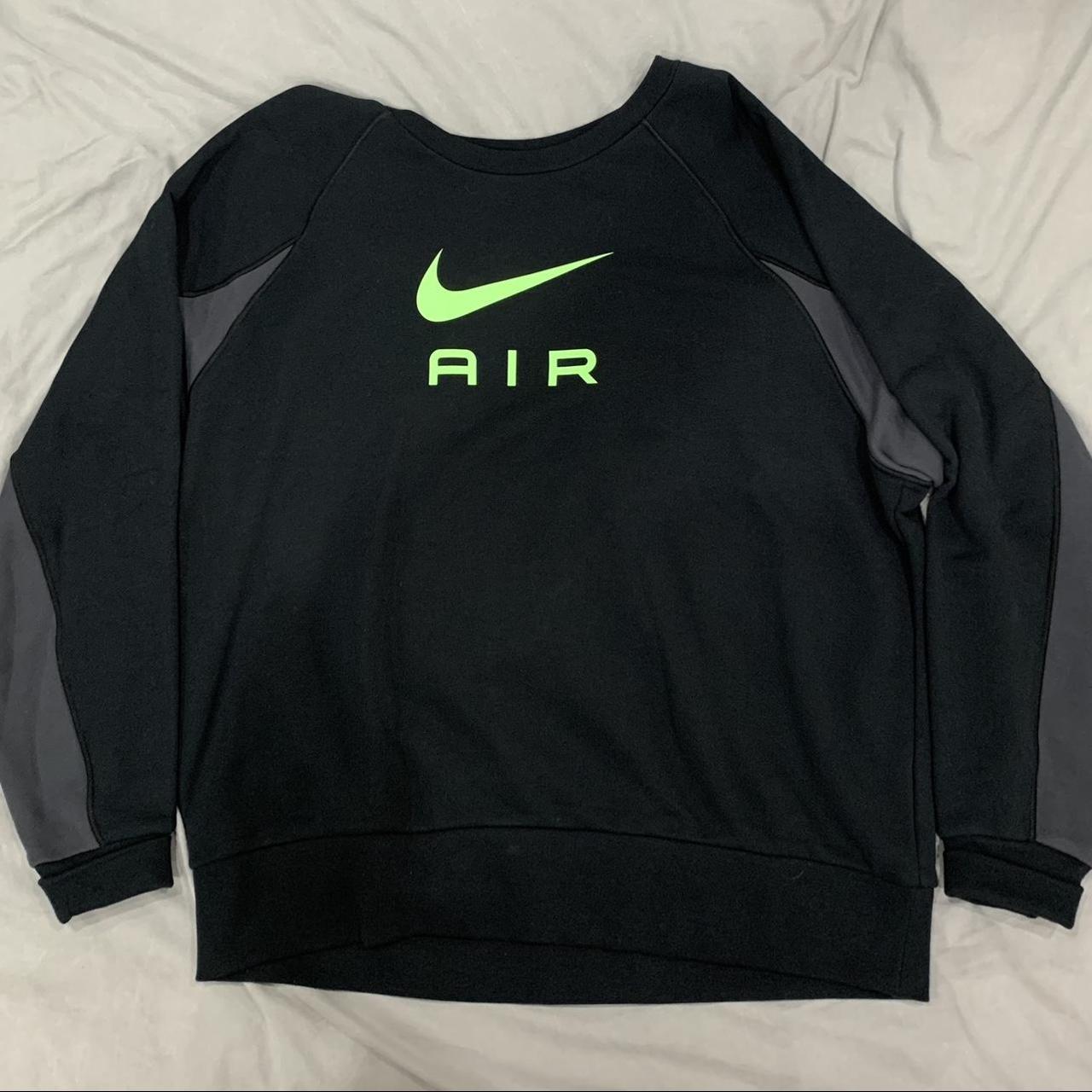 basic nike jumper