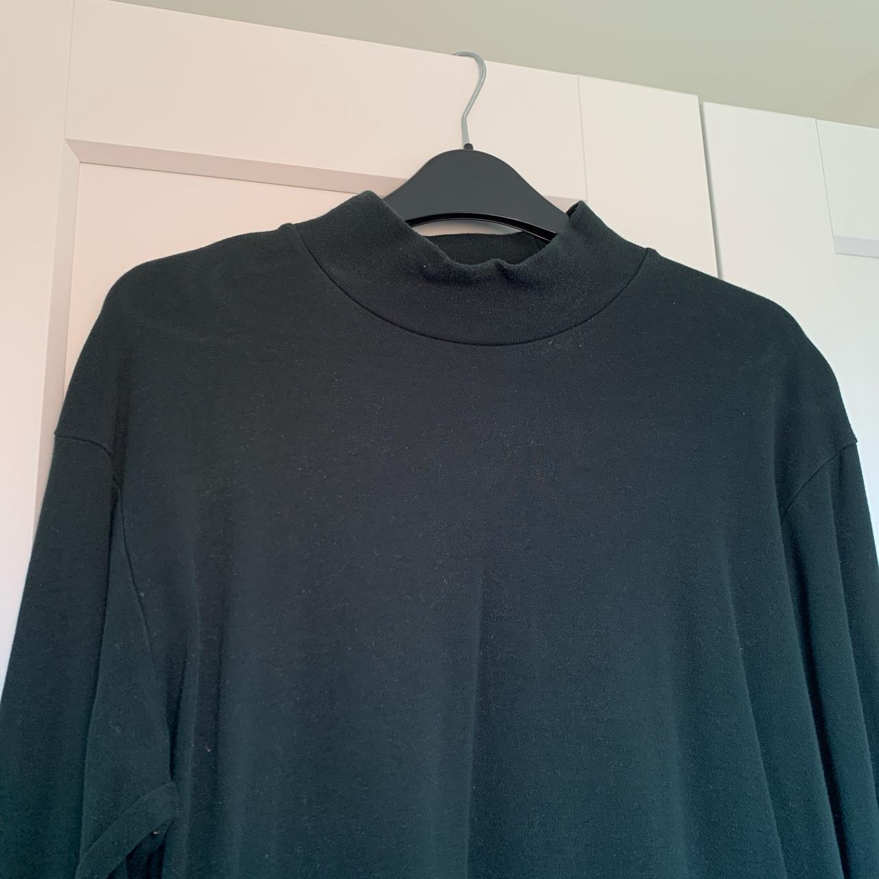 Uniqlo Green Mock Neck Long Sleeve - Depop