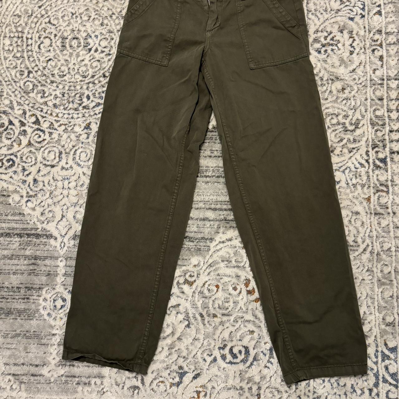 item listed by kalesflores1
