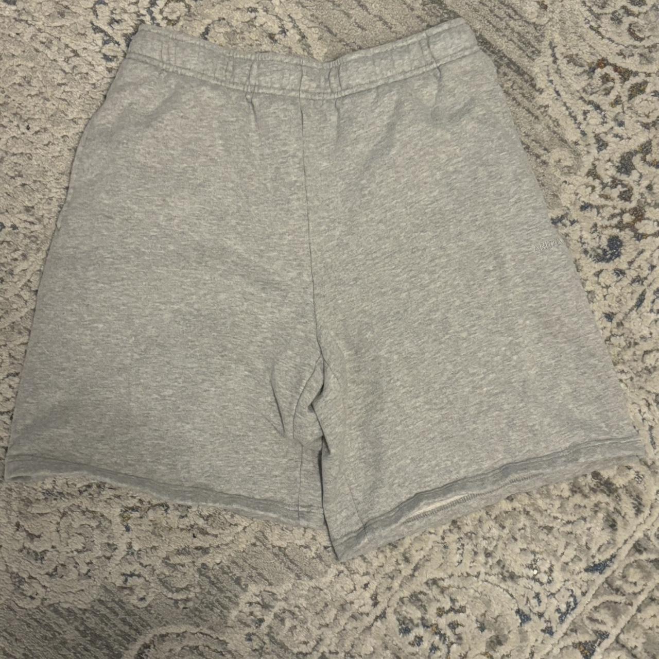 item listed by kalesflores1