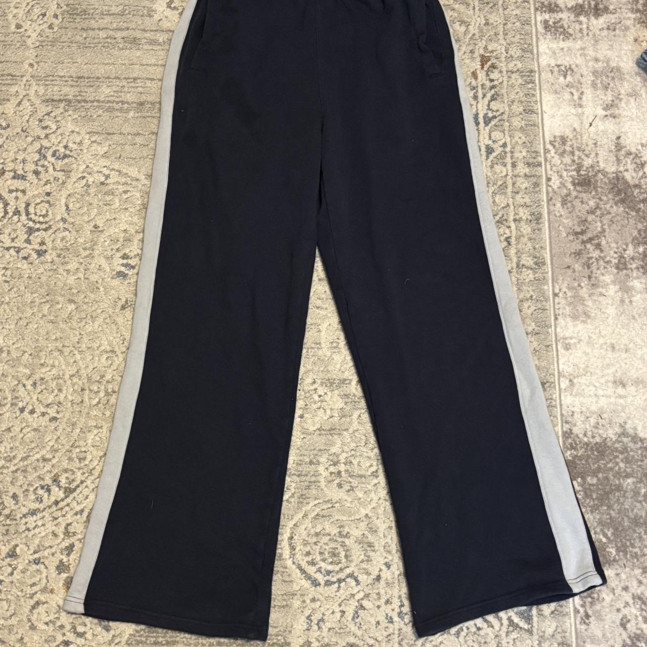 item listed by kalesflores1