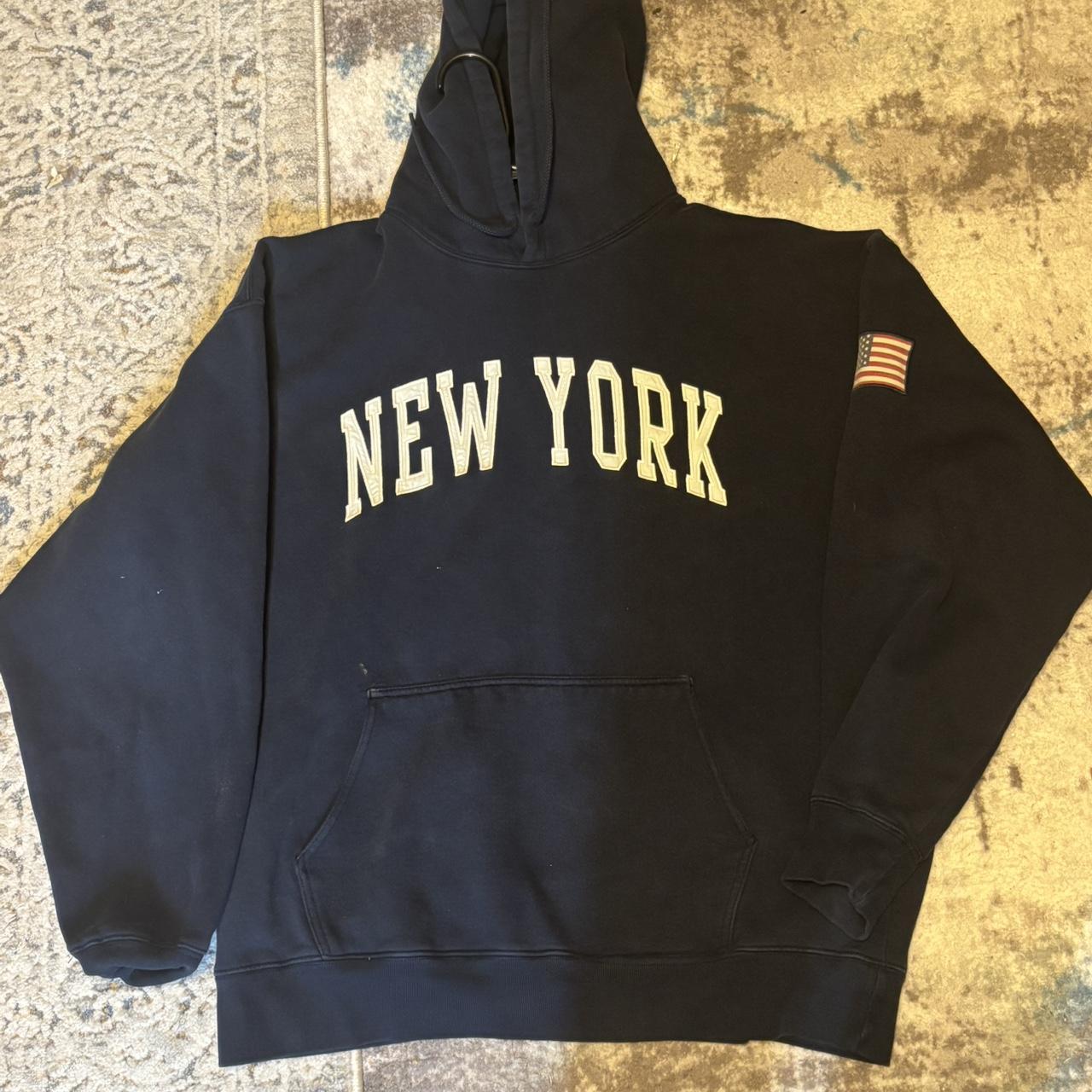 item listed by kalesflores1