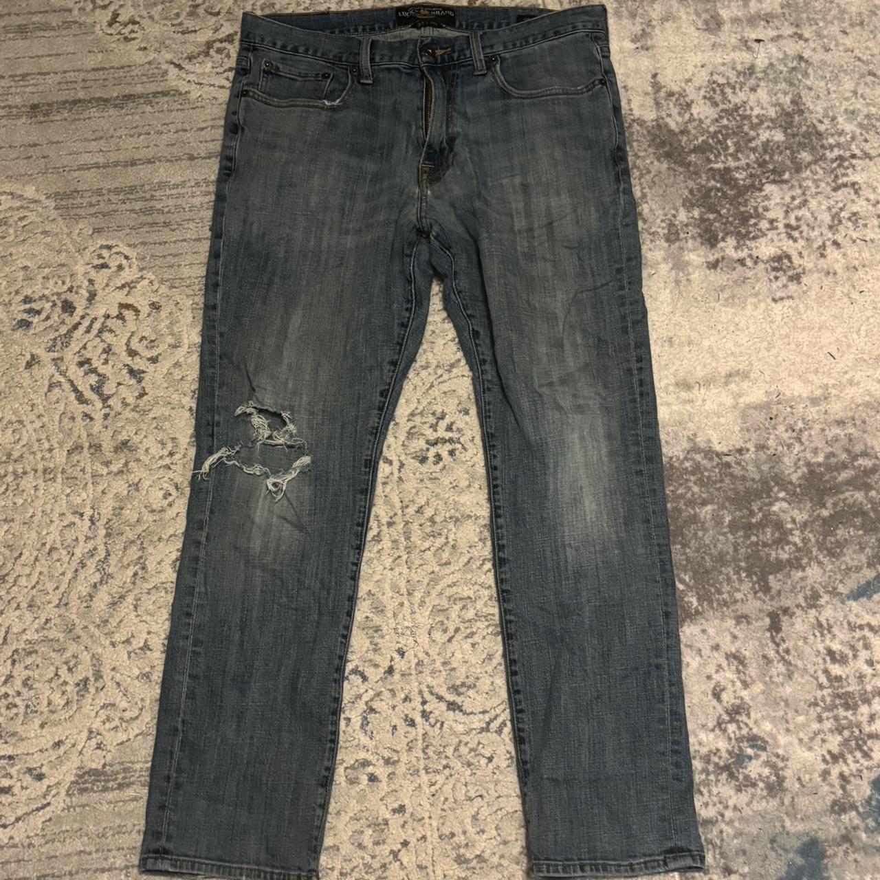 item listed by kalesflores1
