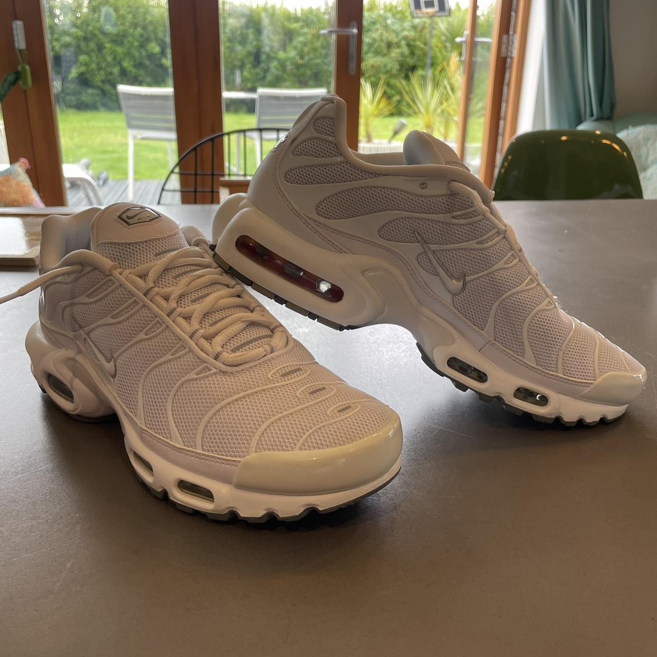 Air max plus size 7.5 best sale