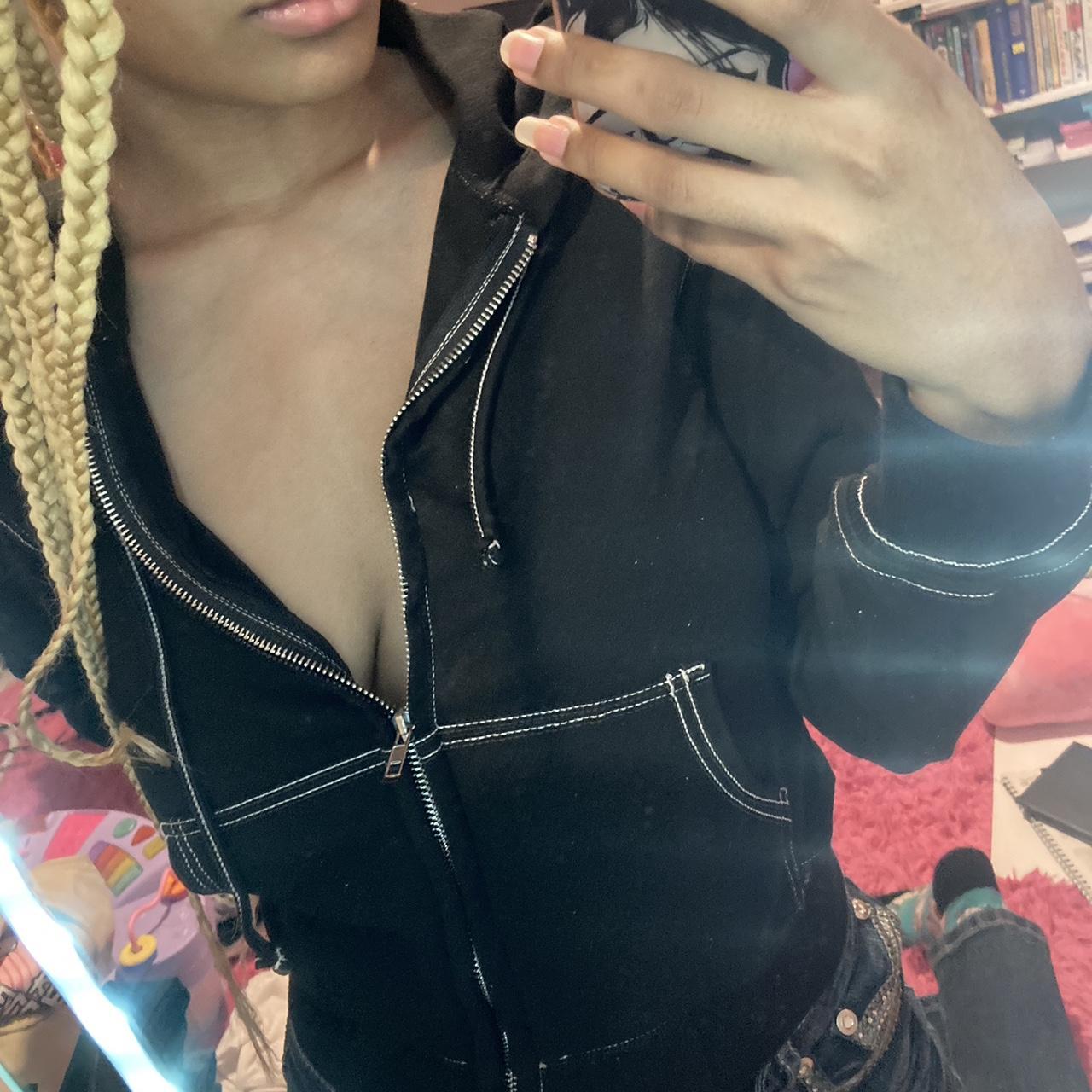 item listed by tsiarastar
