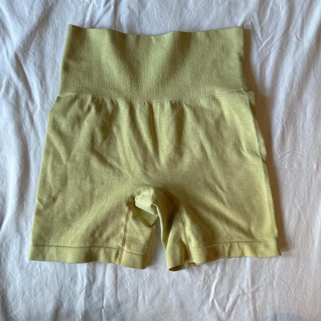 item listed by shethriftsfinds