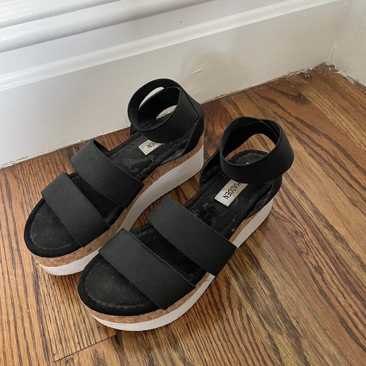 Heidi platform sandal hot sale steve madden