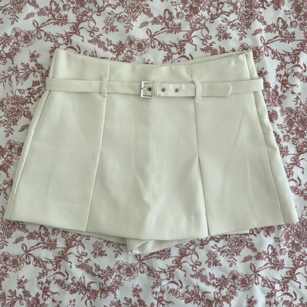 item listed by lbla2