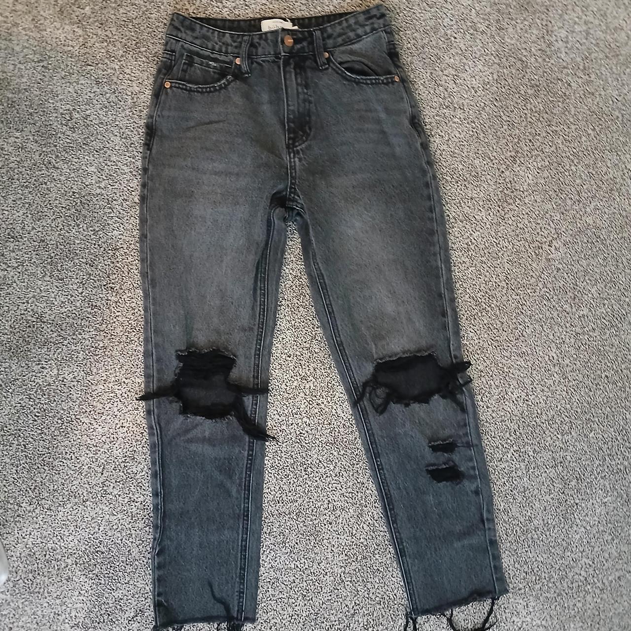 item listed by buy_things
