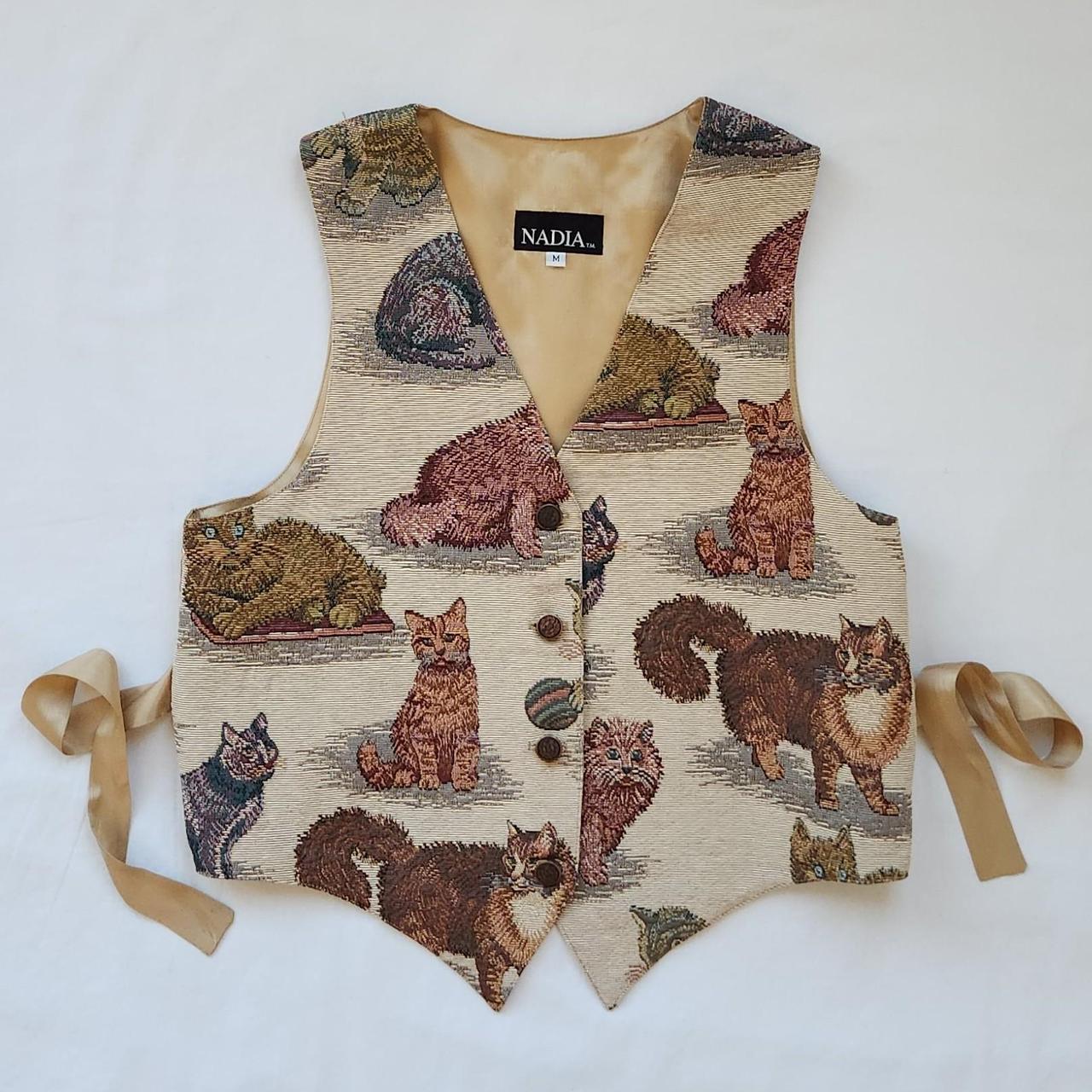 Beautiful vintage tapestry cat vest 🐾 Excellent... - Depop