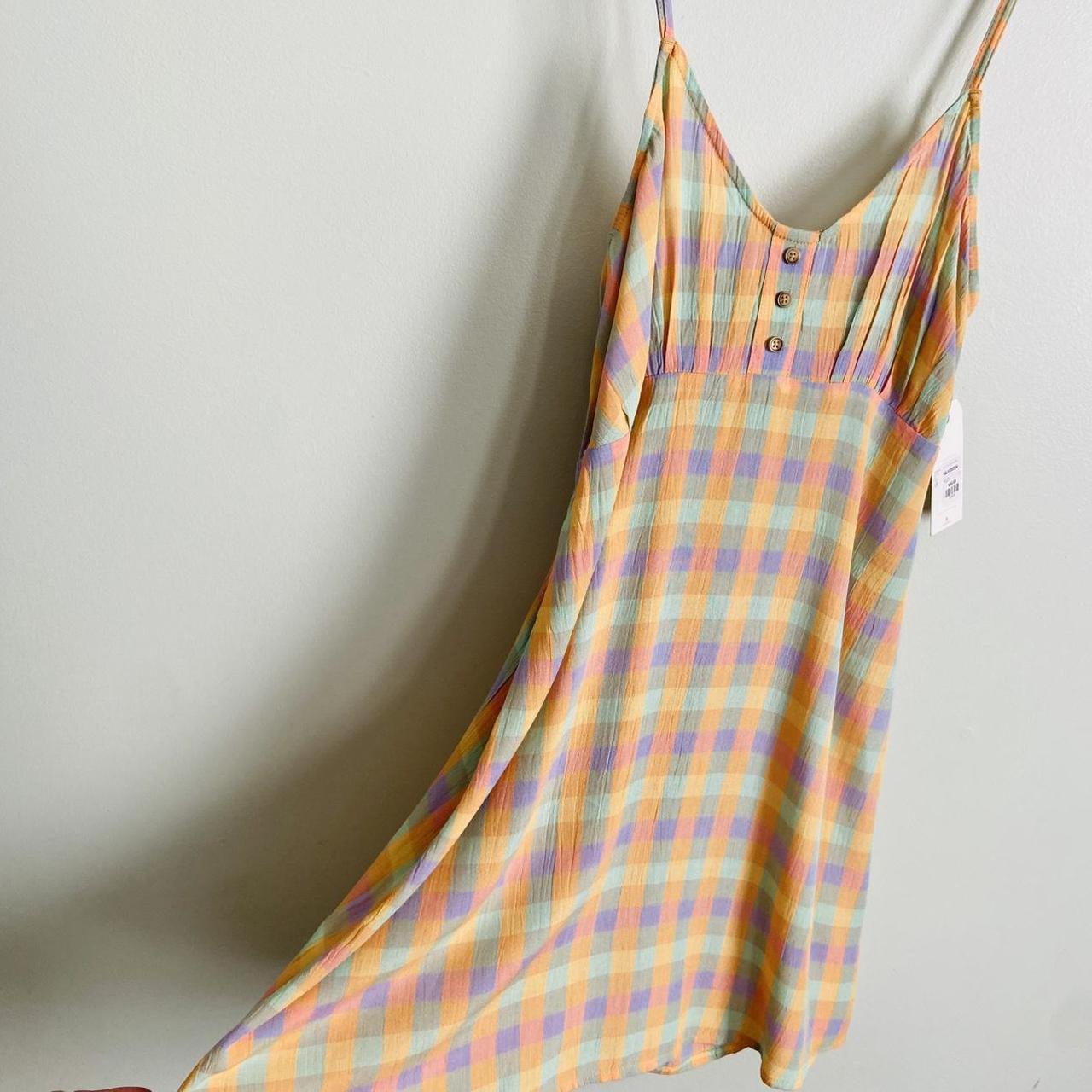 item listed by adventures_of_thrifting