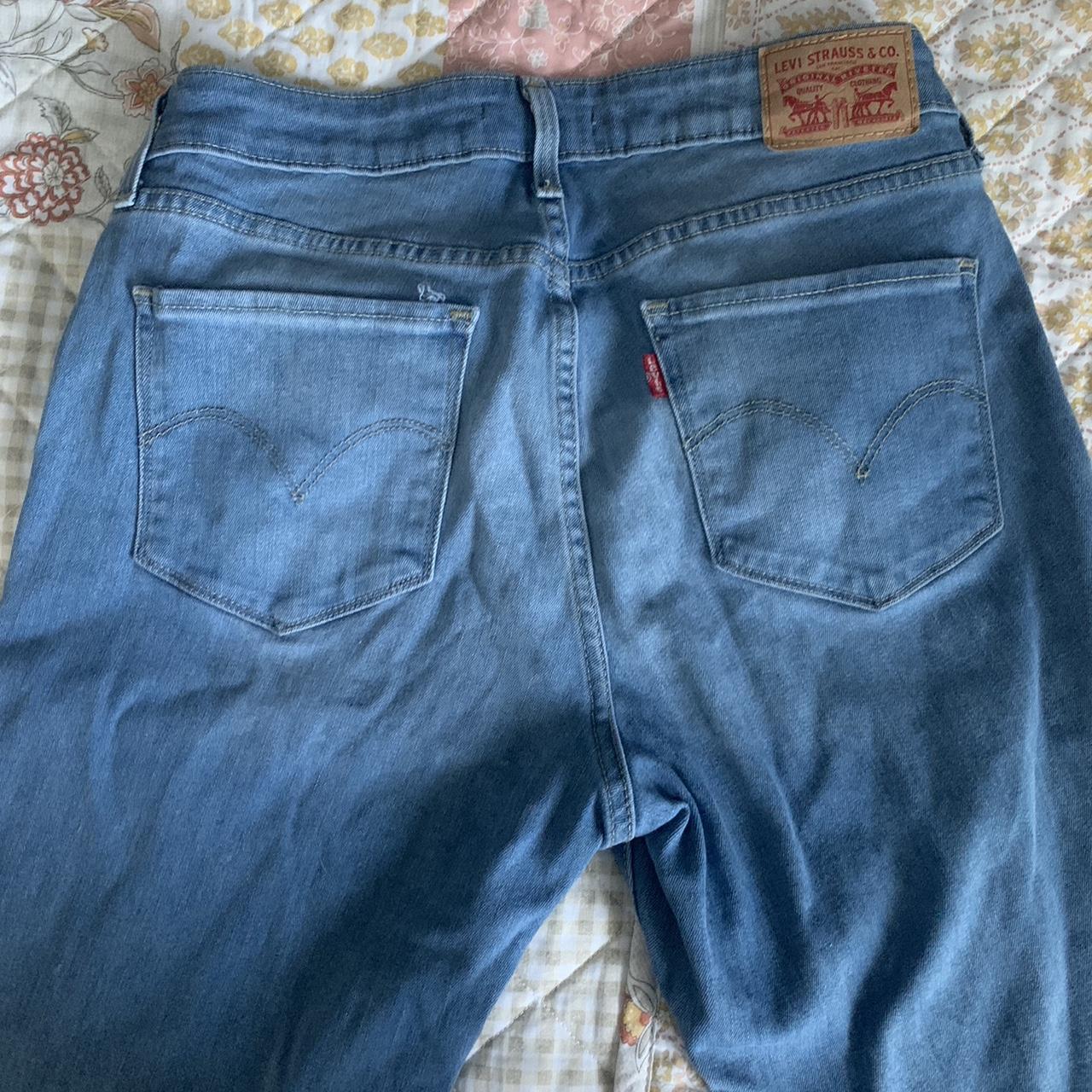 815 curvy bootcut levi jeans worn once still