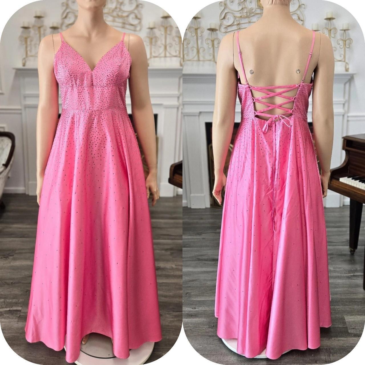 item listed by vzvintageboutique