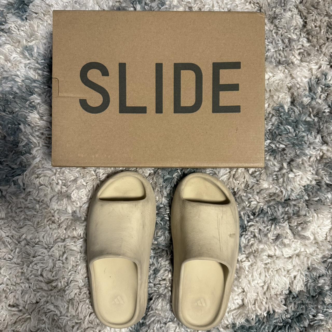 creased yeezy slides