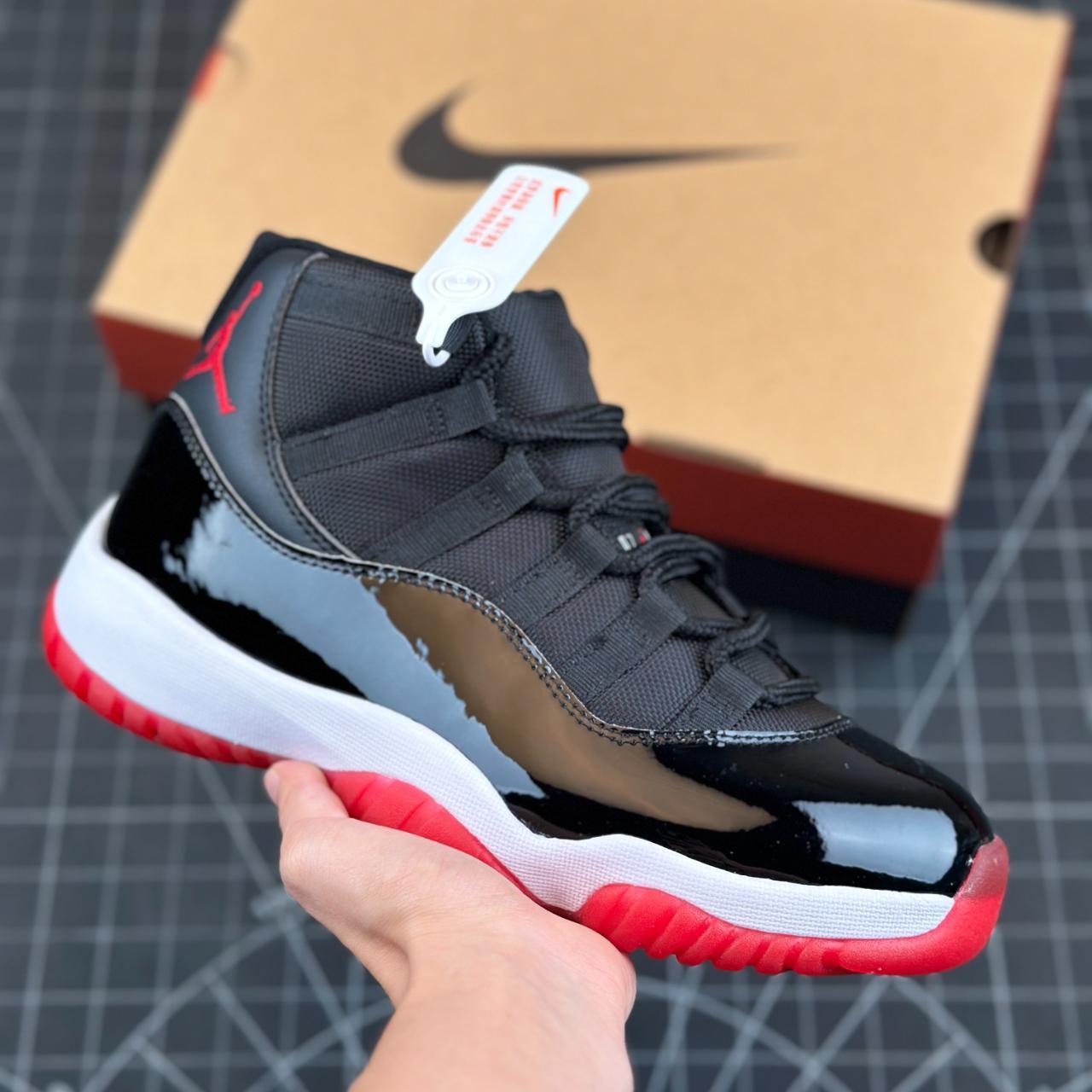 Jordan 11 red white black best sale