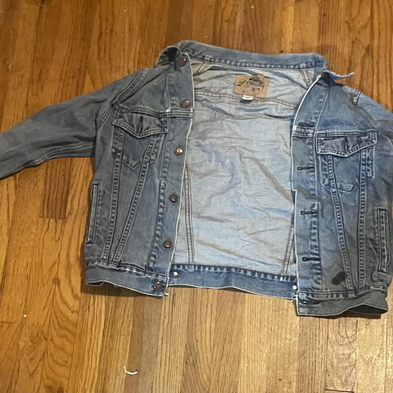 item listed by everything_thrift1