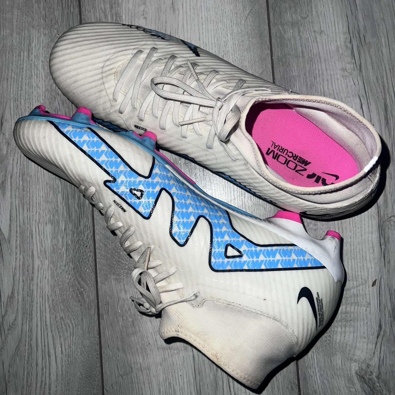 mens nike football boots size 11