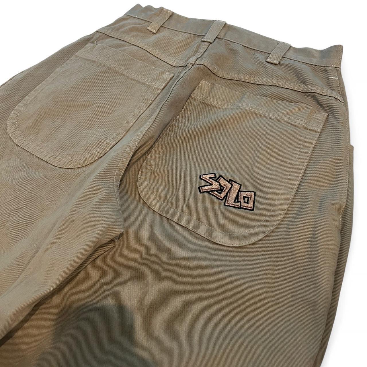 item listed by myclothesarecooler