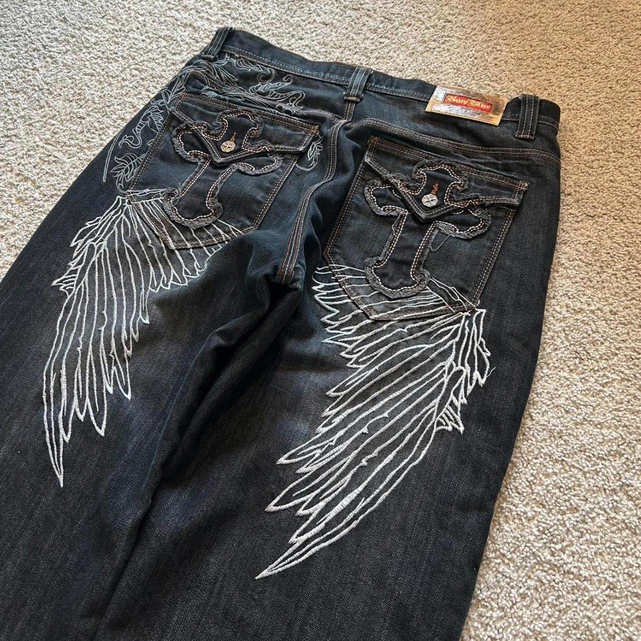 item listed by myclothesarecooler