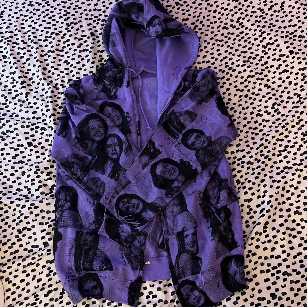 item listed by lilyisgroovy123