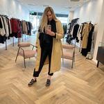 alilovesshopping's profile picture