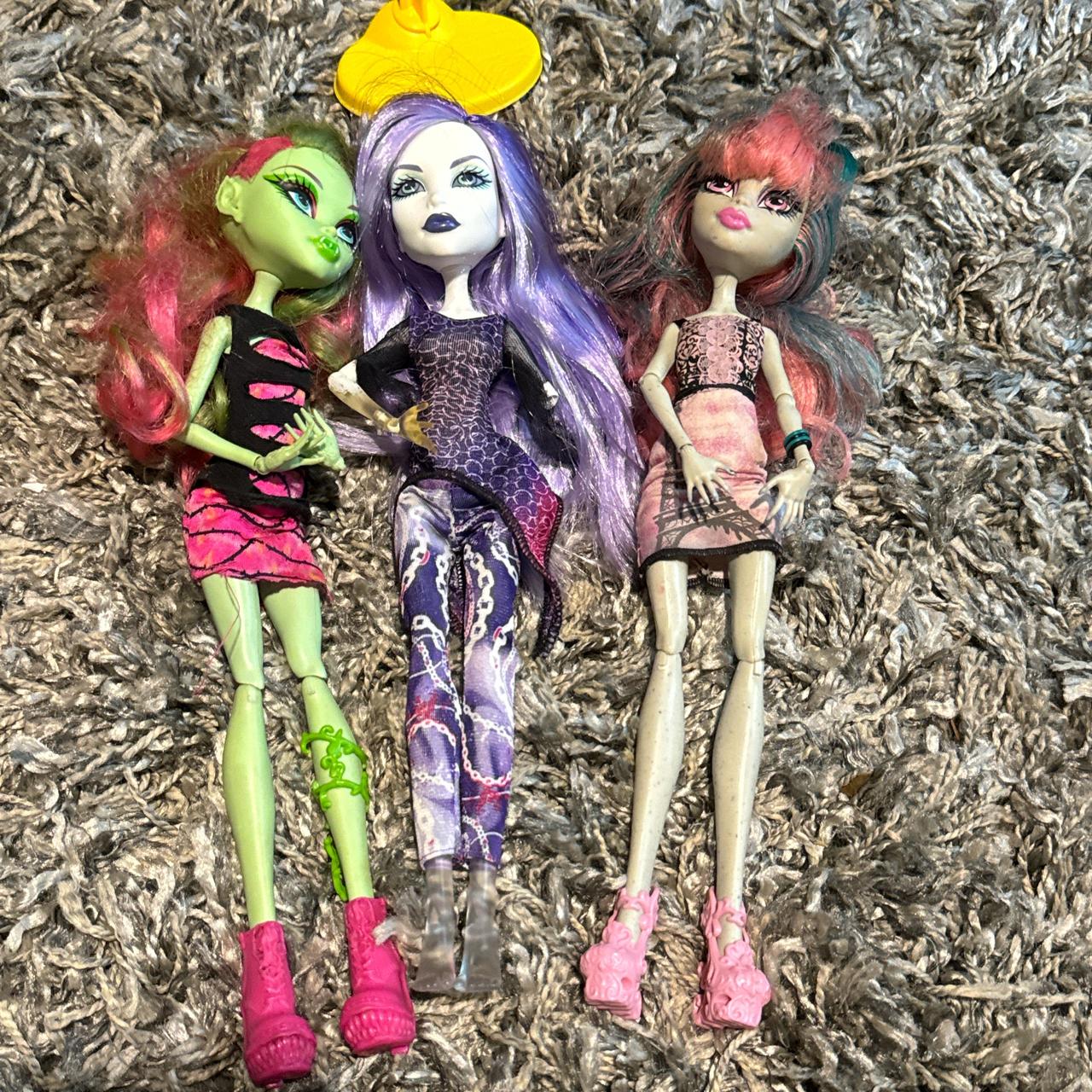 Monster High Venus shops bundle