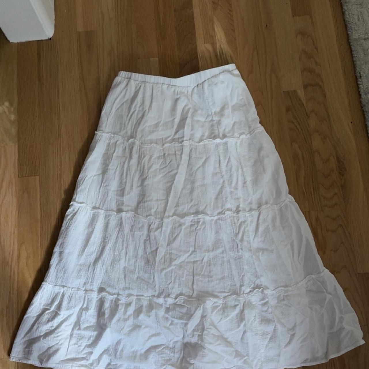 Edikted Women's Skirt - White - S – size small ed… - image 2