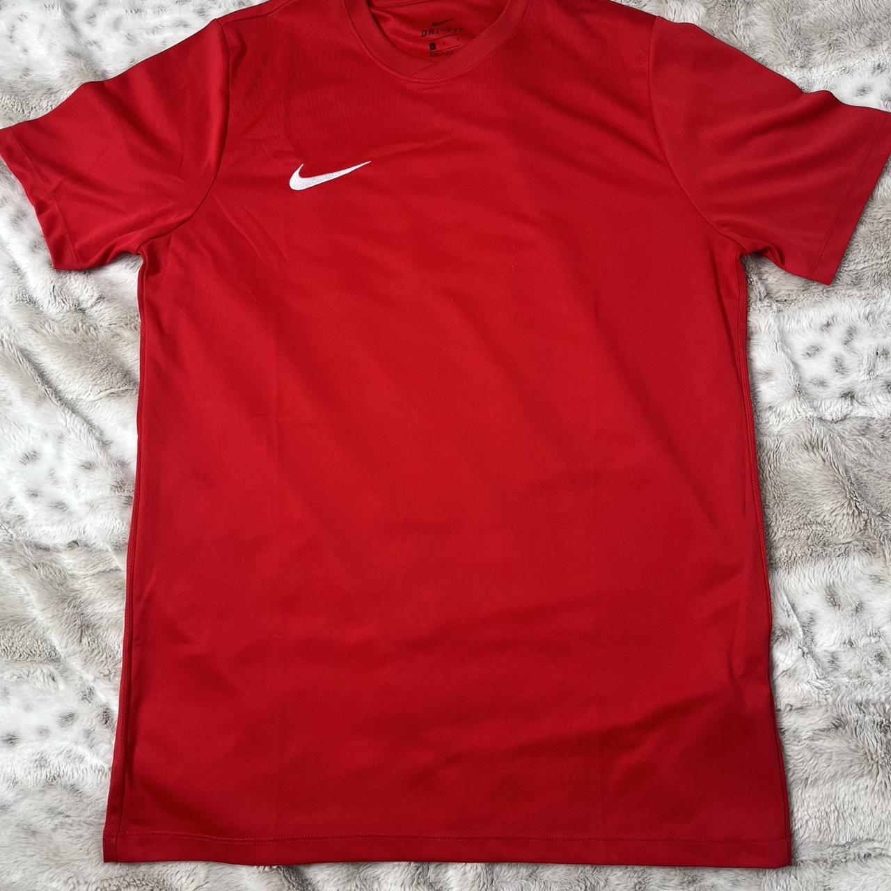 item listed by vakareeee