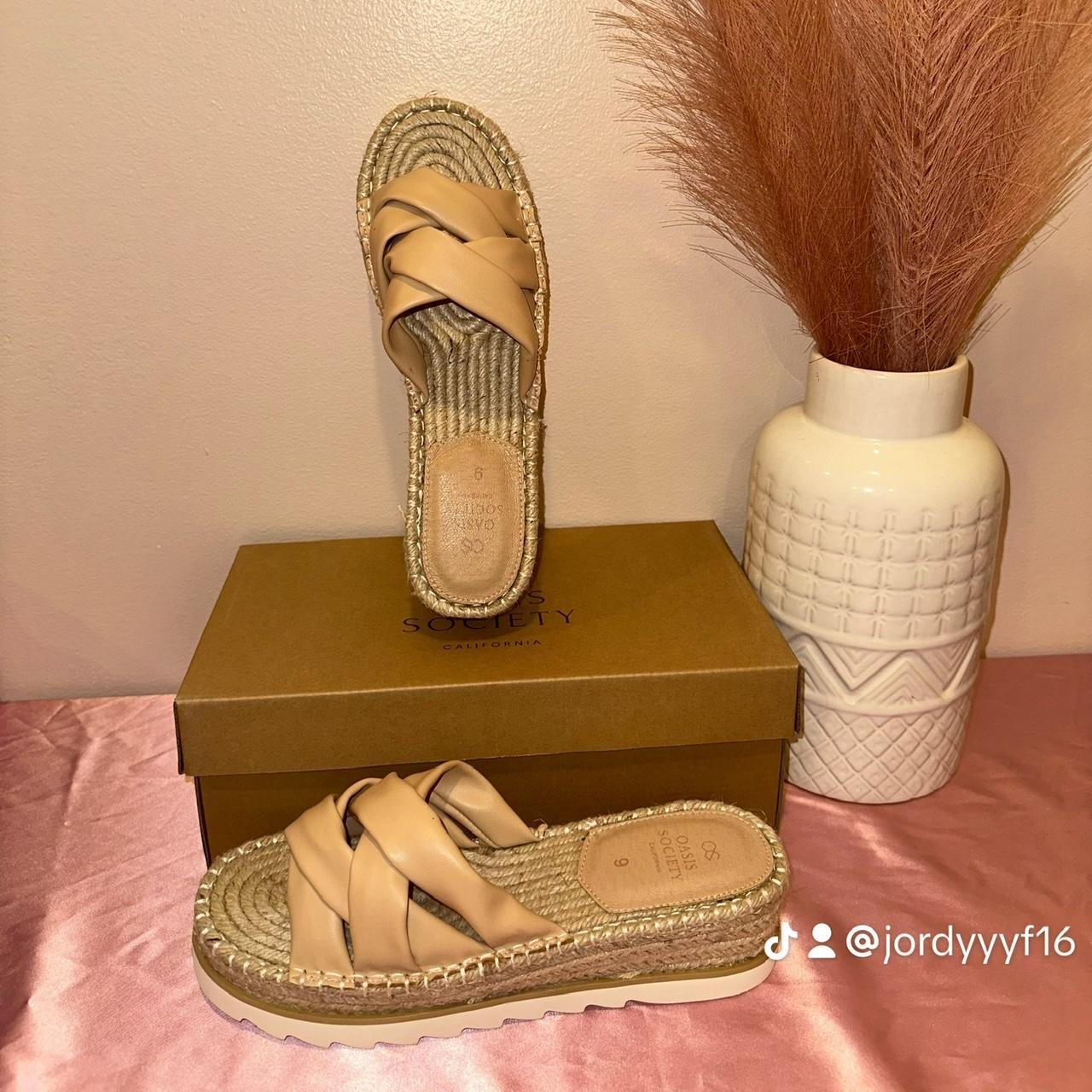 Oasis tan sandals online