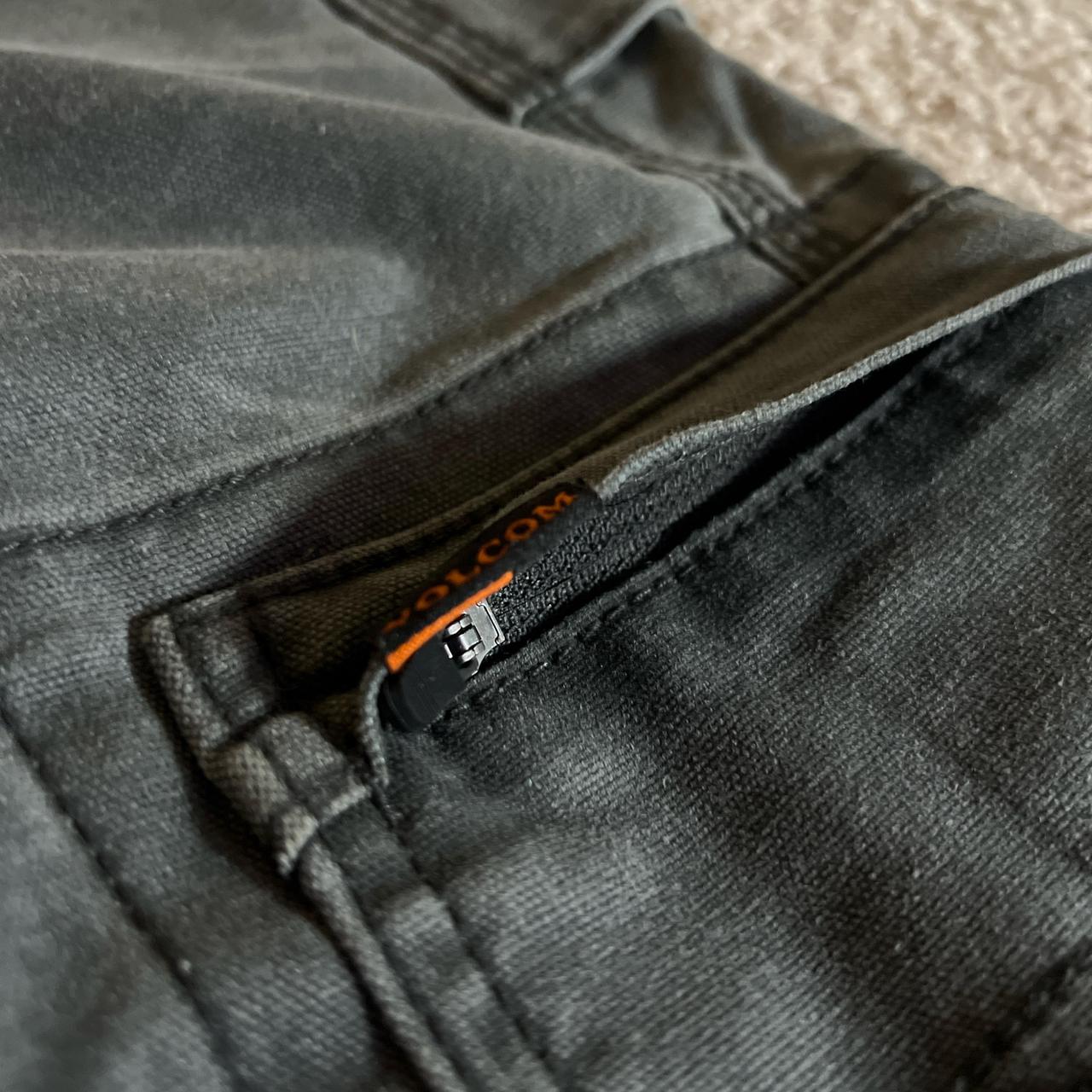 Volcom Men's Shorts - Grey - 28" – Volcom workwar… - image 3