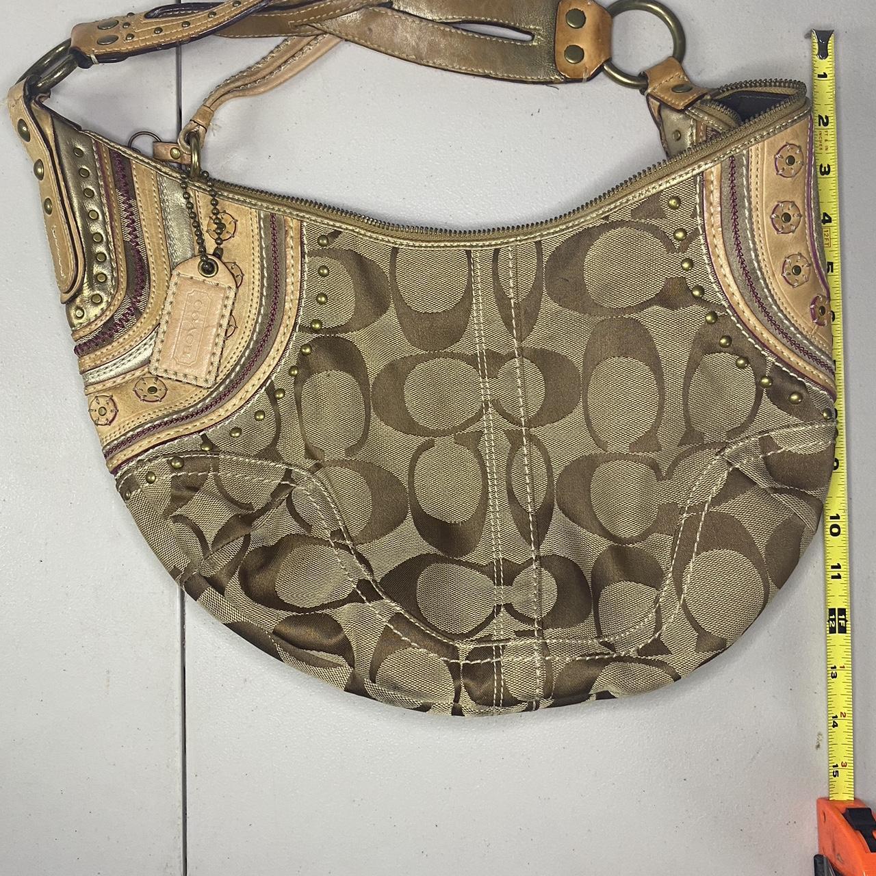 COACH Hobo Signature Suede Studded bag - メルカリ COACH Hobo